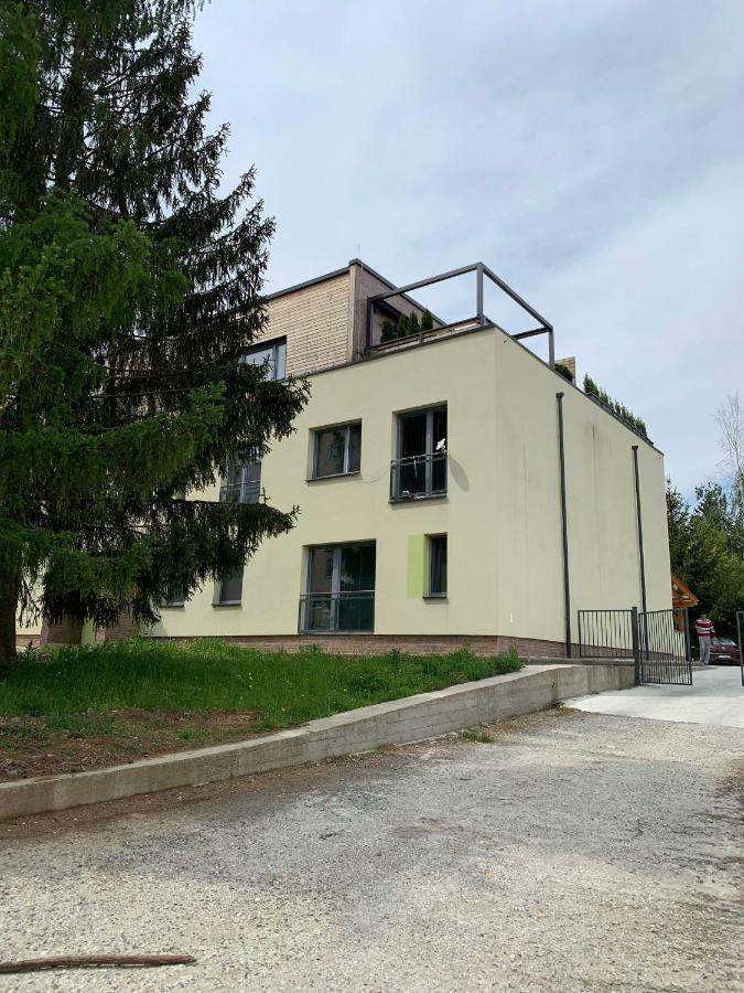 Apartman S Terasou Zvolen Εξωτερικό φωτογραφία
